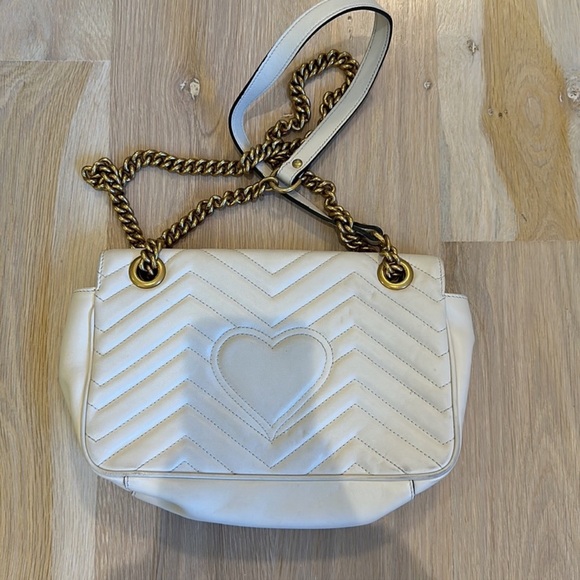 Gucci GG marmot chain bag in off white - Picture 5 of 13